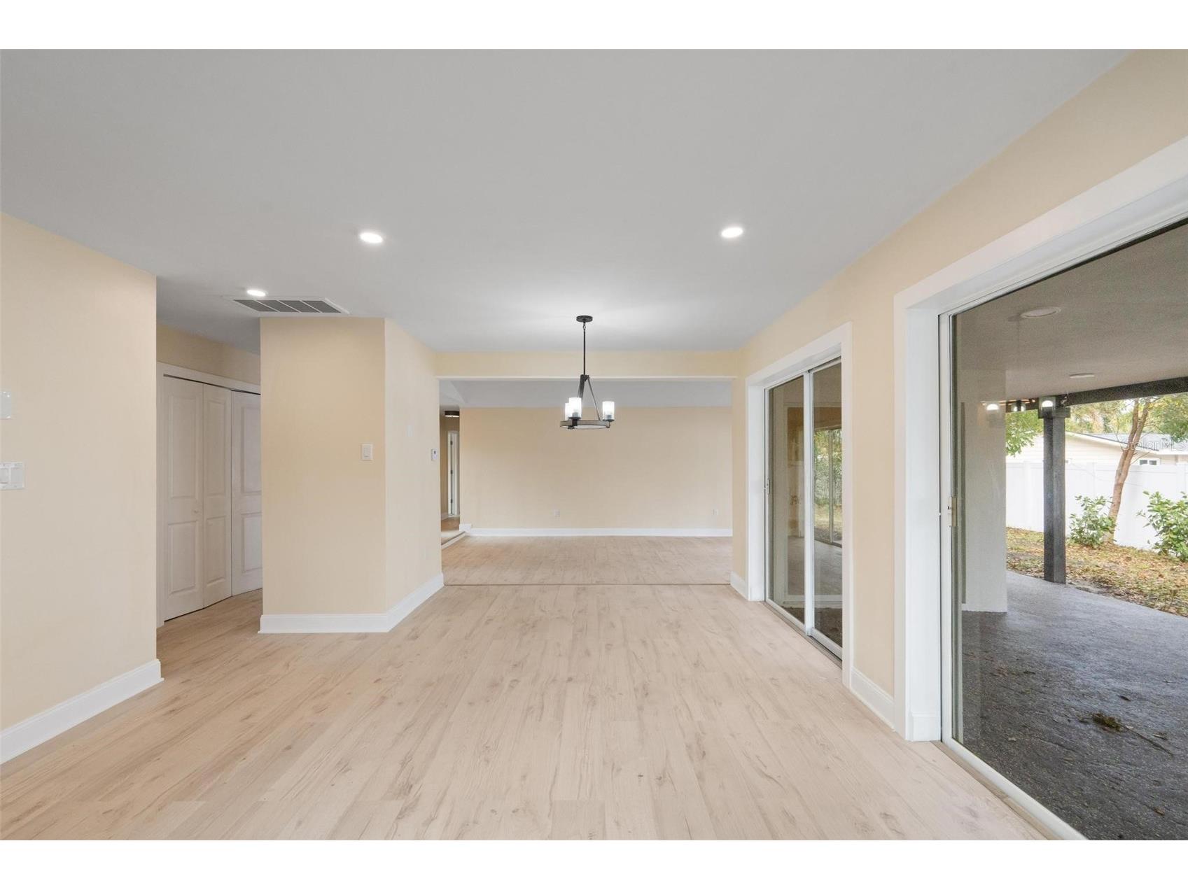 1331 Viewtop Drive Clearwater FL 33764 TB8471455 image23