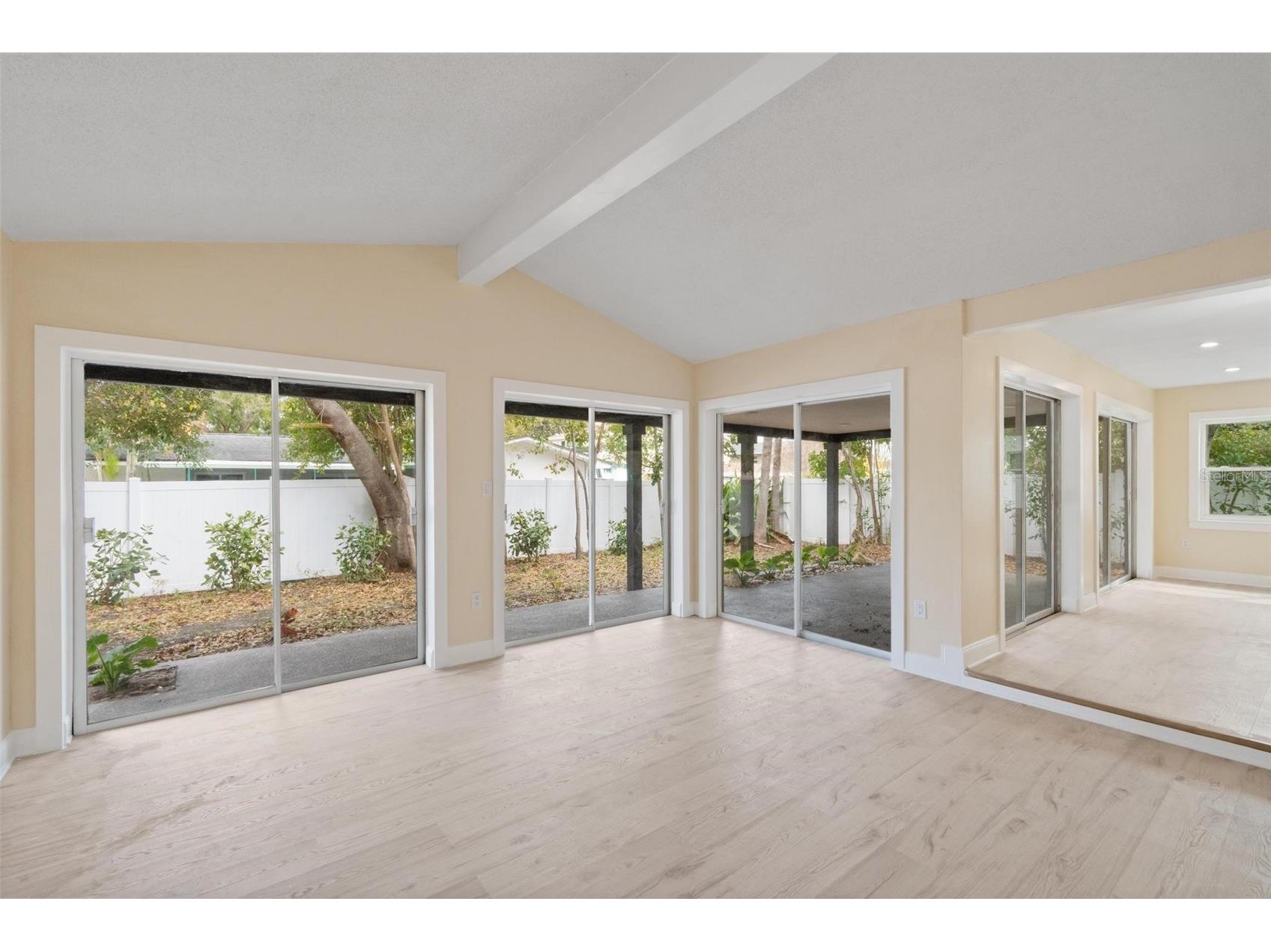 1331 Viewtop Drive Clearwater FL 33764 TB8471455 image8