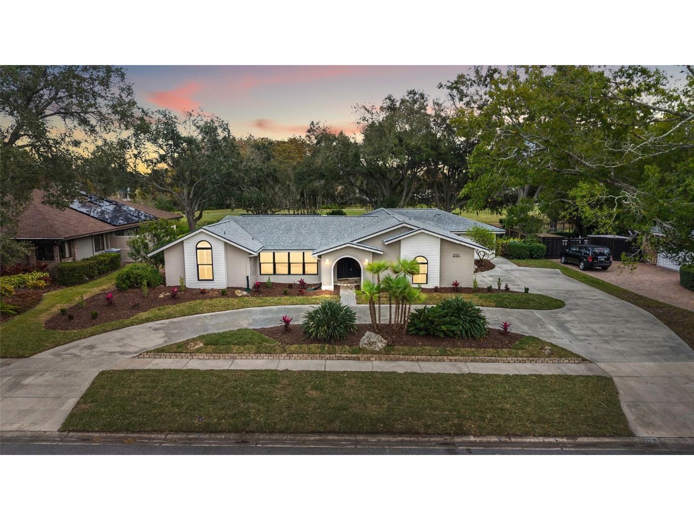13310 Golf Crest Circle Tampa FL 33618 TB8457087 image1