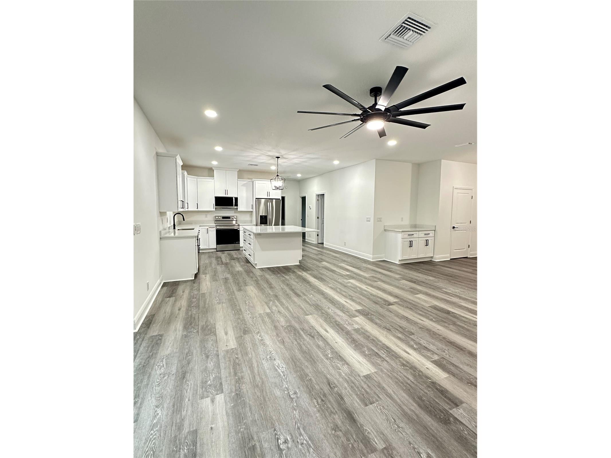 13311 Midway Avenue Astatula FL 34705 O6383186 image6