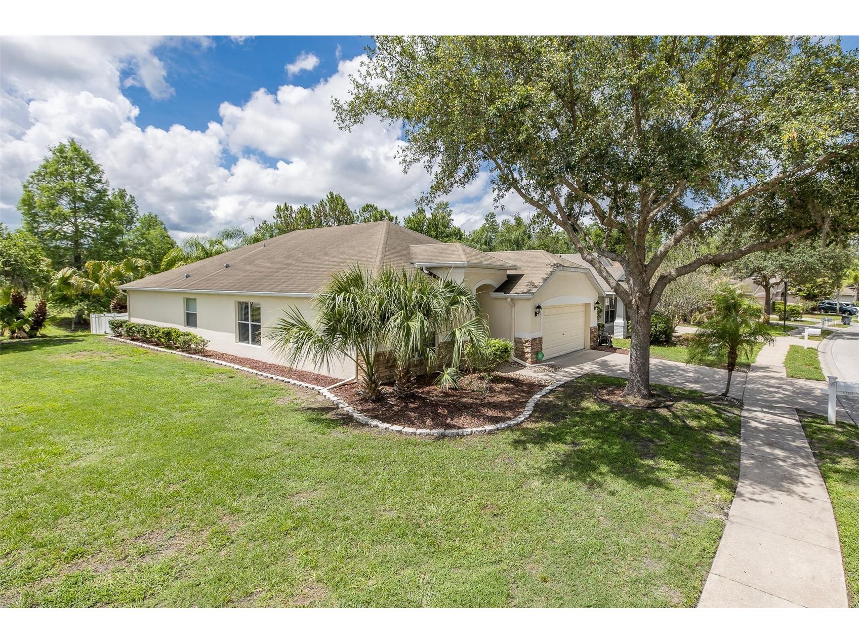13312 Old Florida Circle Hudson FL 34669 W7886159 image3