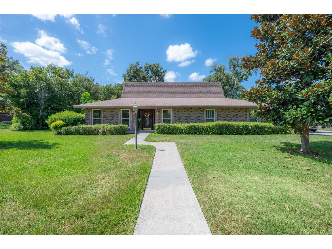 13313 Golf Crest Circle Tampa FL 33618 TB8420690 image1