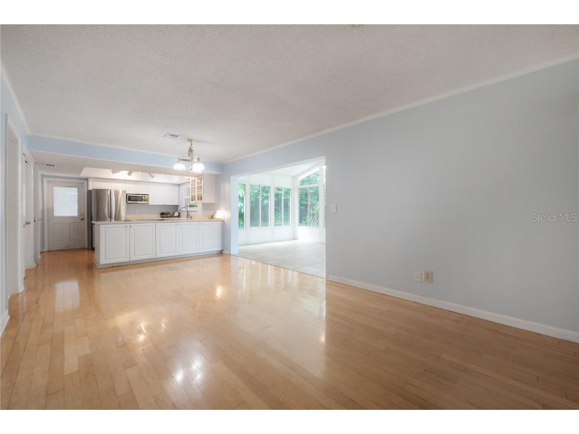 13313 Golf Crest Circle Tampa FL 33618 TB8420690 image26