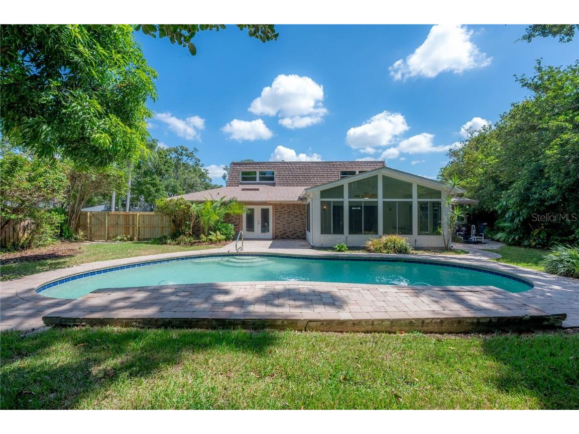 13313 Golf Crest Circle Tampa FL 33618 TB8420690 image4