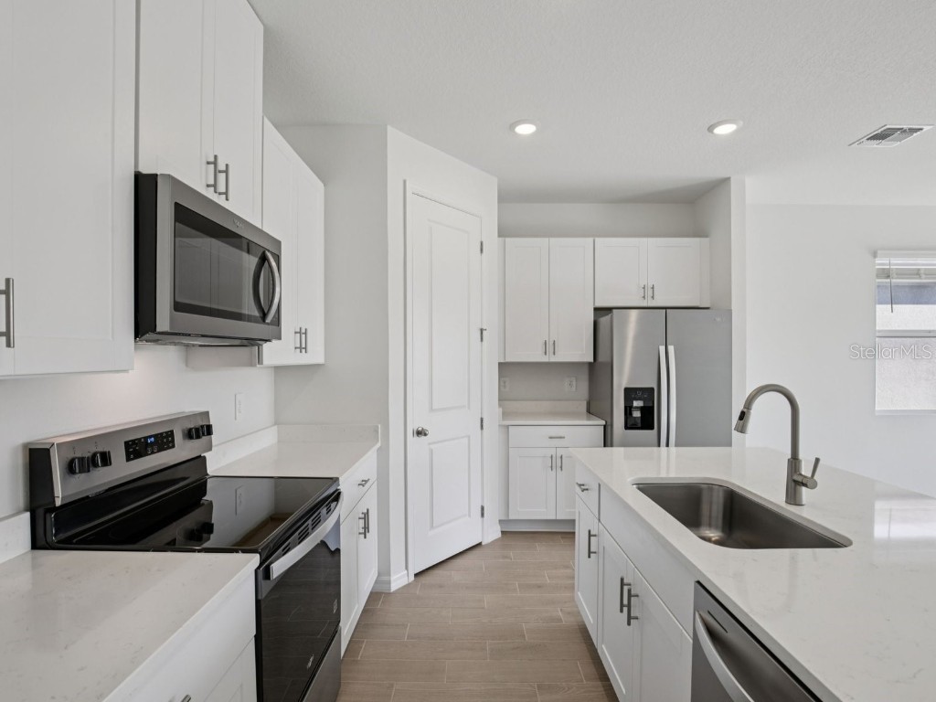 13314 Shellmore Avenue Palmetto FL 34221 O6328594 image8