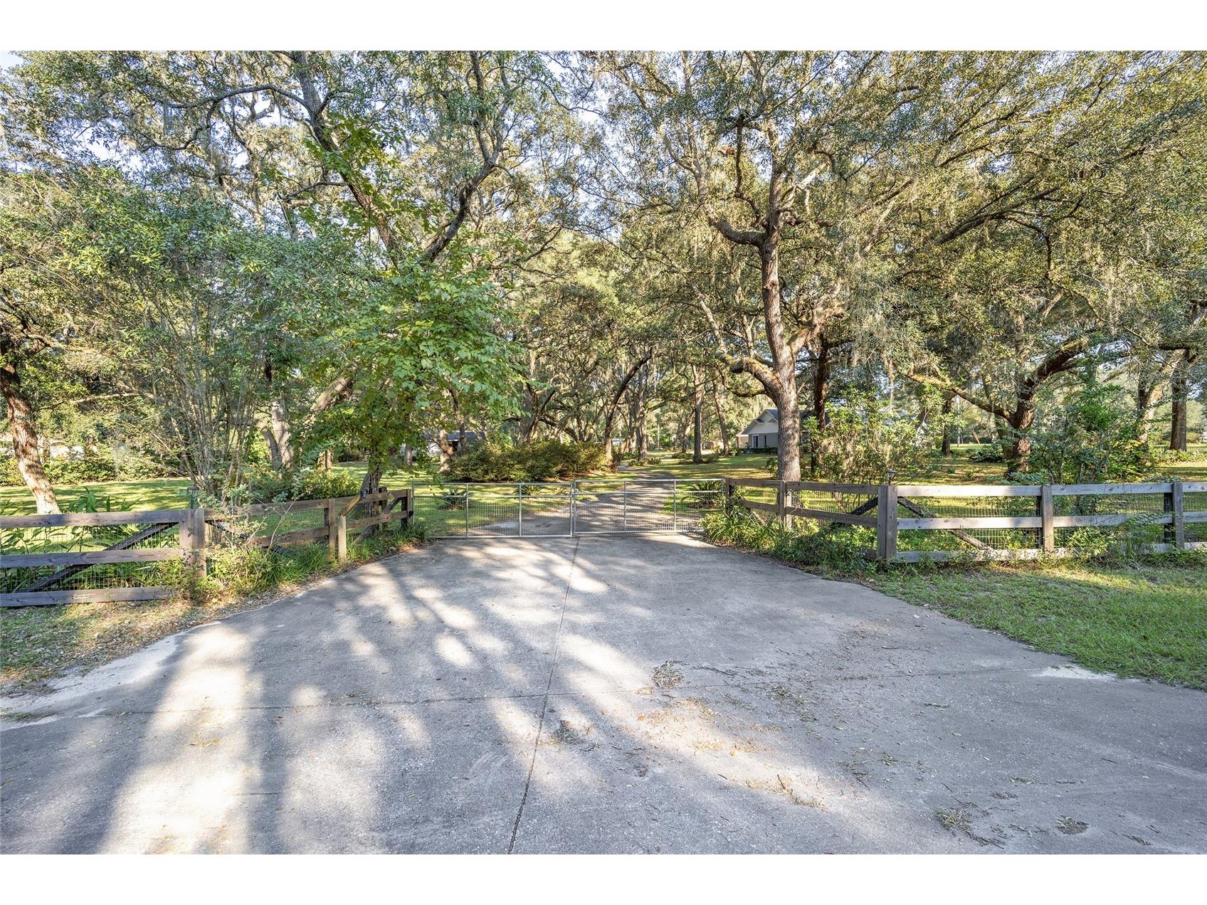 13315 NE 47th Avenue Anthony FL 32617 OM725726 image4