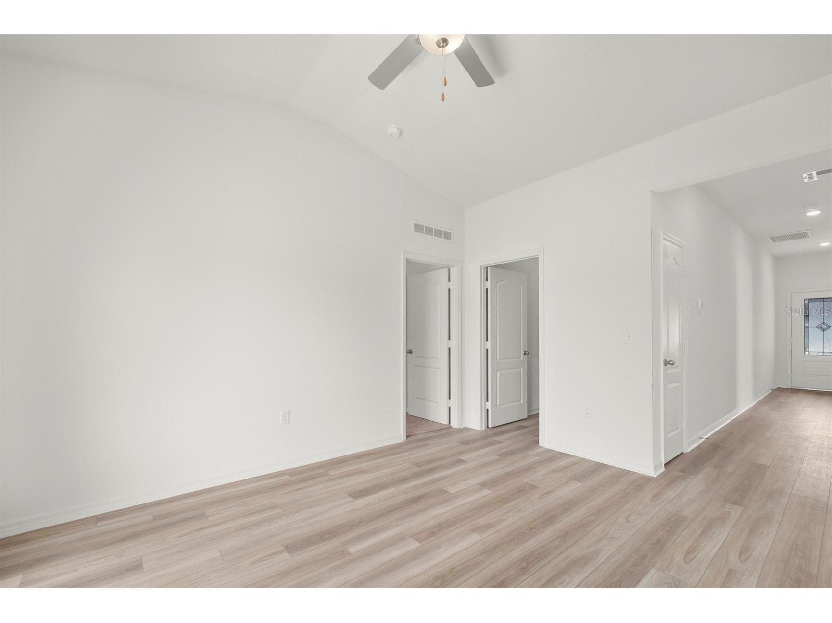 13315 Tula Loop Astatula FL 34705 TB8476196 image6