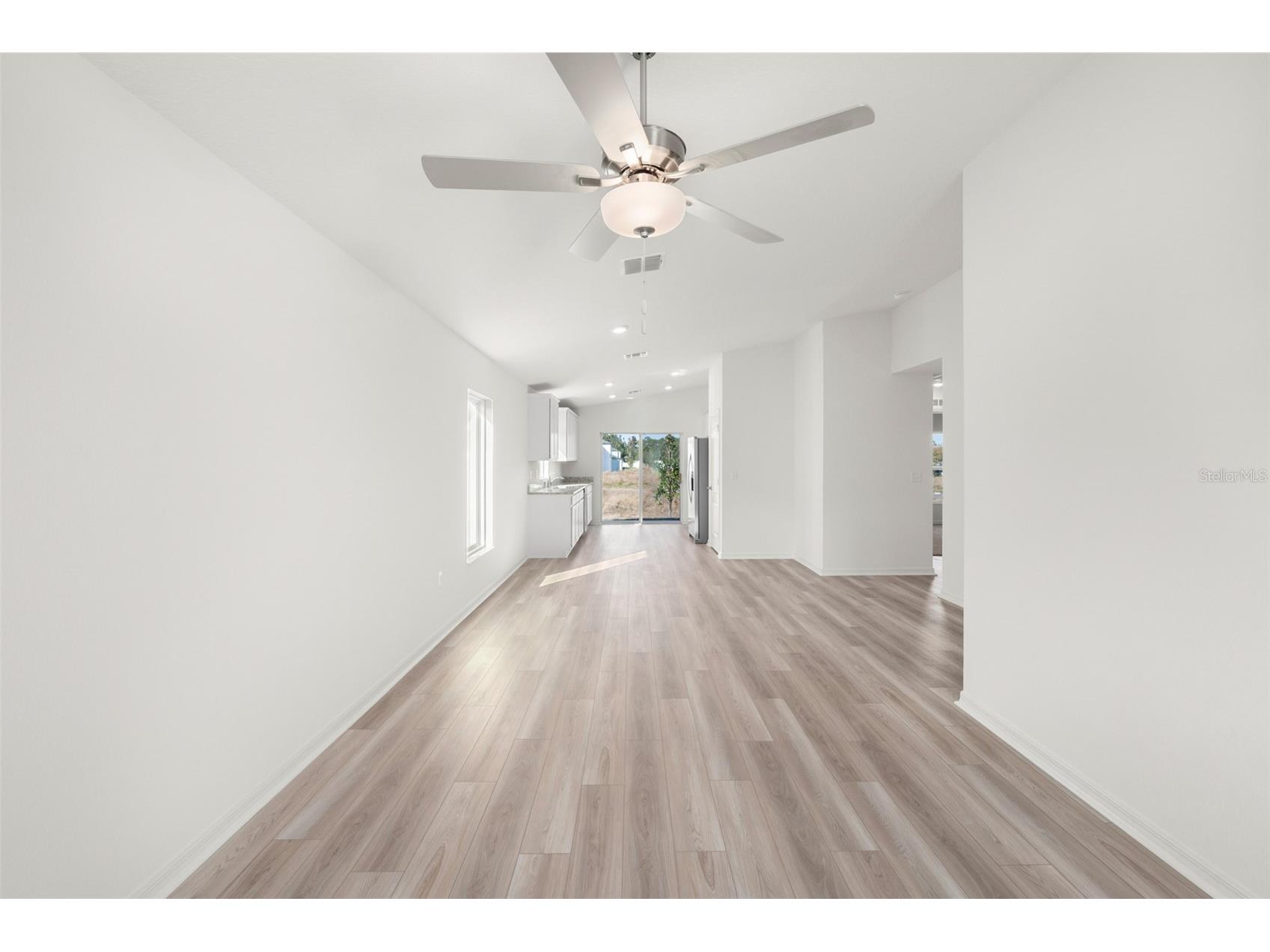 13316 Tula Loop Astatula FL 34705 TB8449637 image7