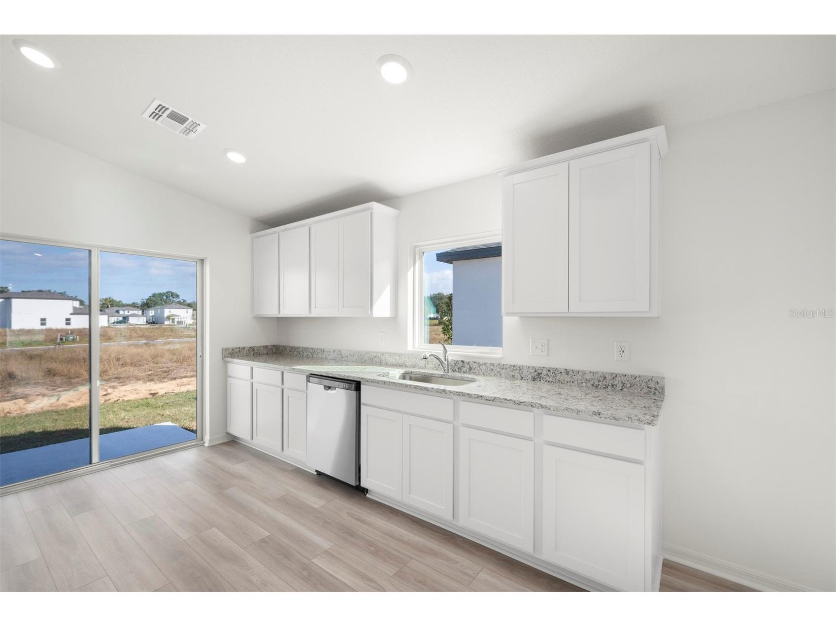 13319 Tula Loop Astatula FL 34705 TB8449632 image5