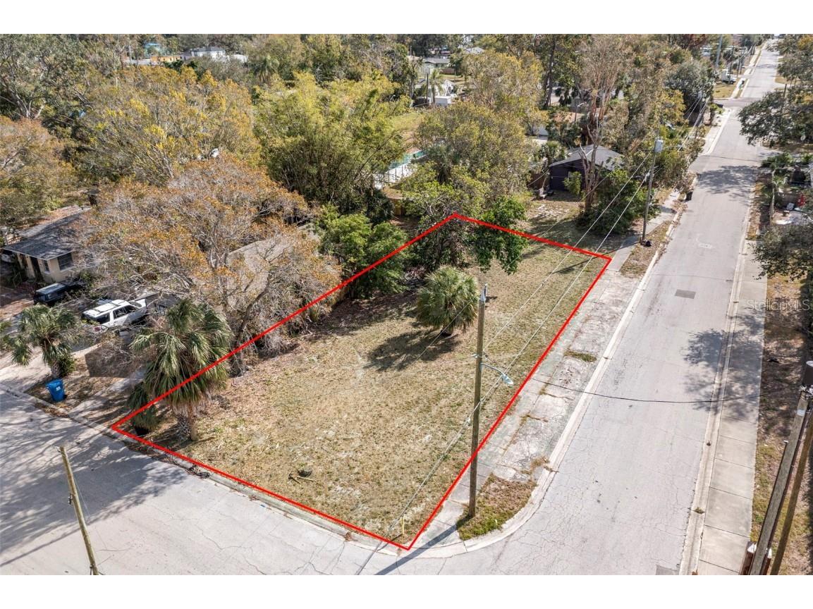 1332 21st Street S Saint Petersburg FL 33712 TB8341404 image1