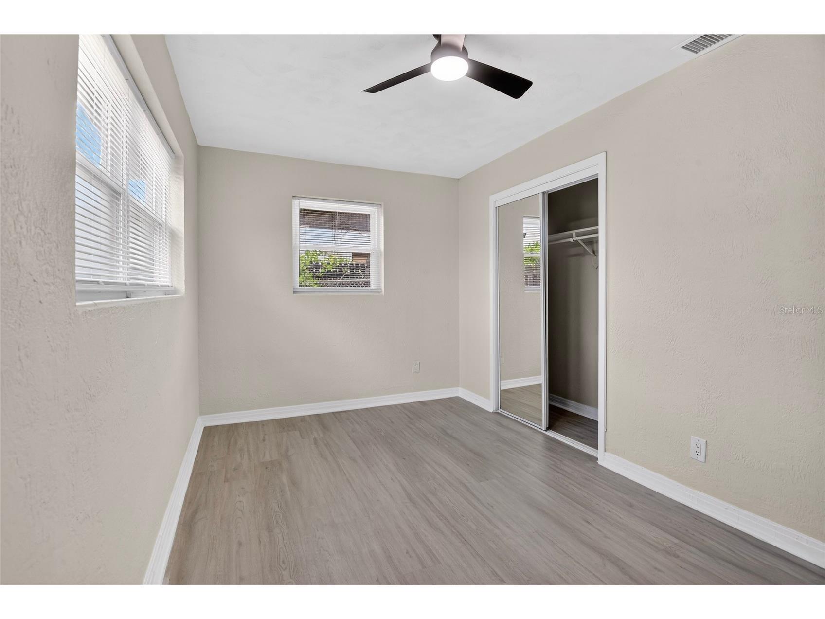 1332 Continental Drive Daytona Beach FL 32117 O6416361 image17