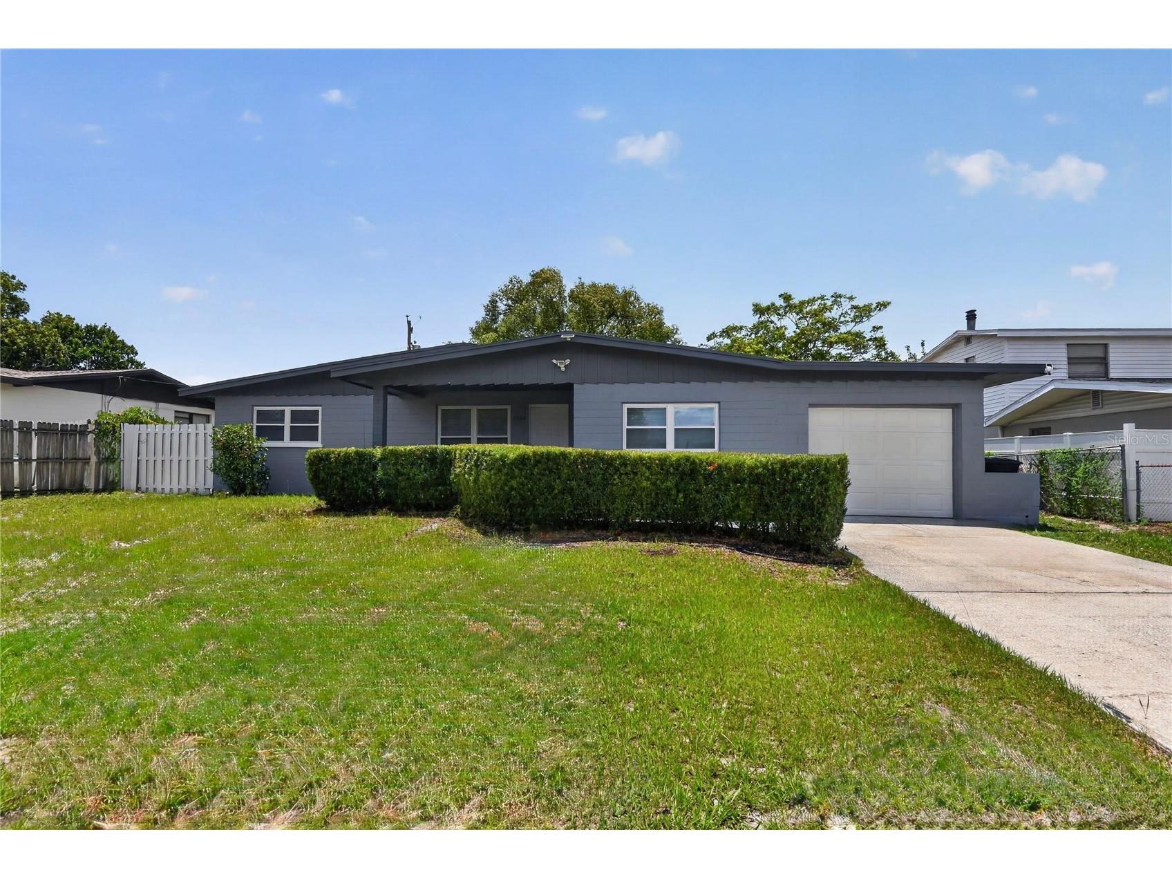 1332 Continental Drive Daytona Beach FL 32117 O6416361 image2