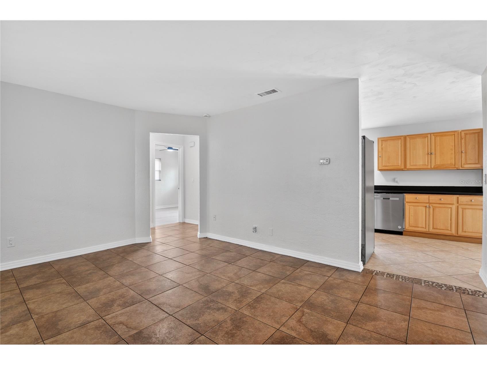 1332 Continental Drive Daytona Beach FL 32117 O6416361 image6