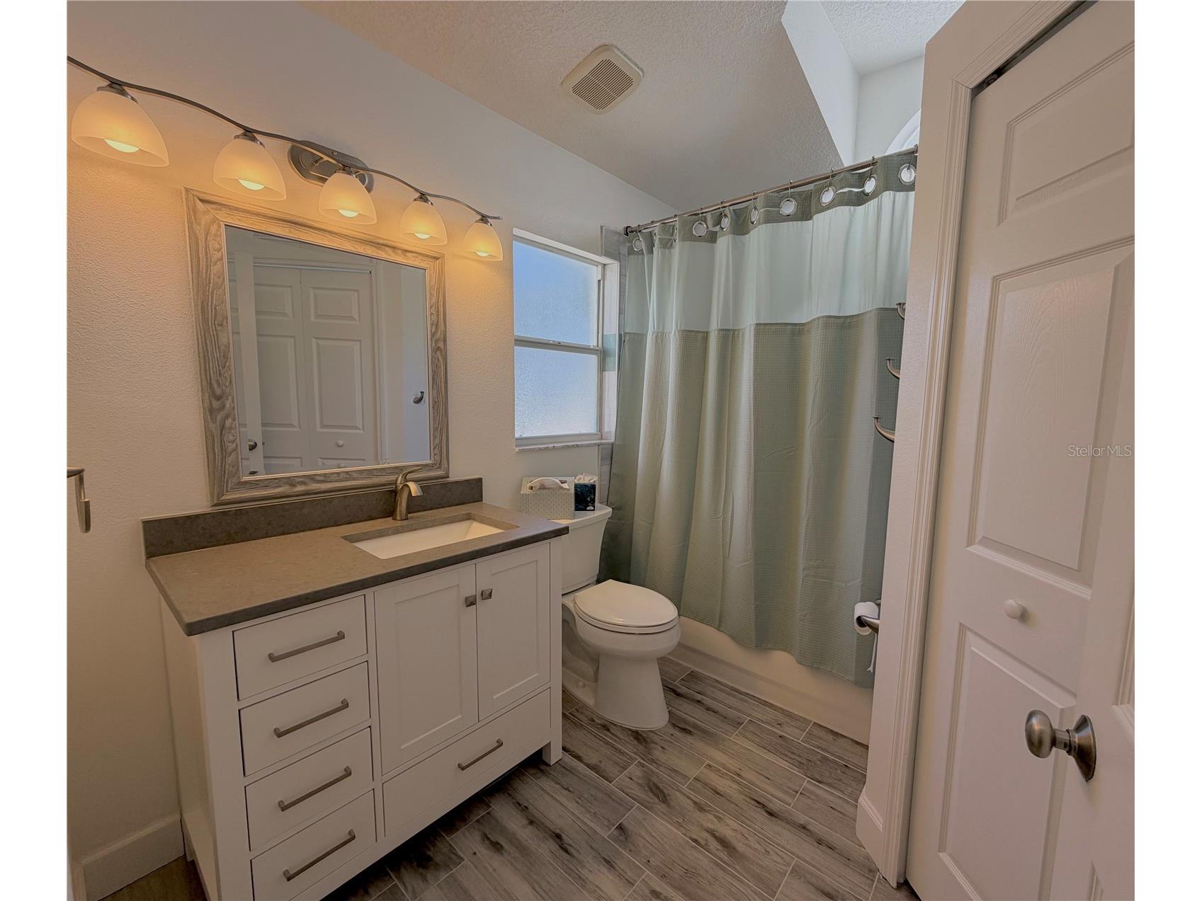 1332 Dew Bloom Road Valrico FL 33594 P4937931 image12