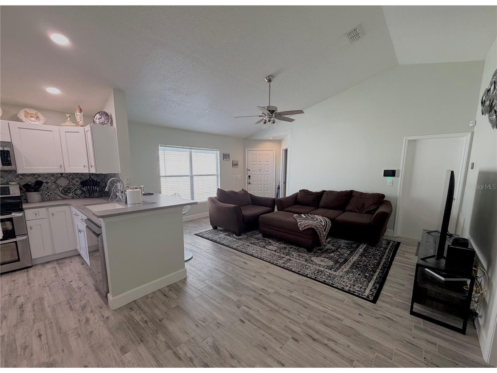 1332 Dew Bloom Road Valrico FL 33594 P4937931 image2