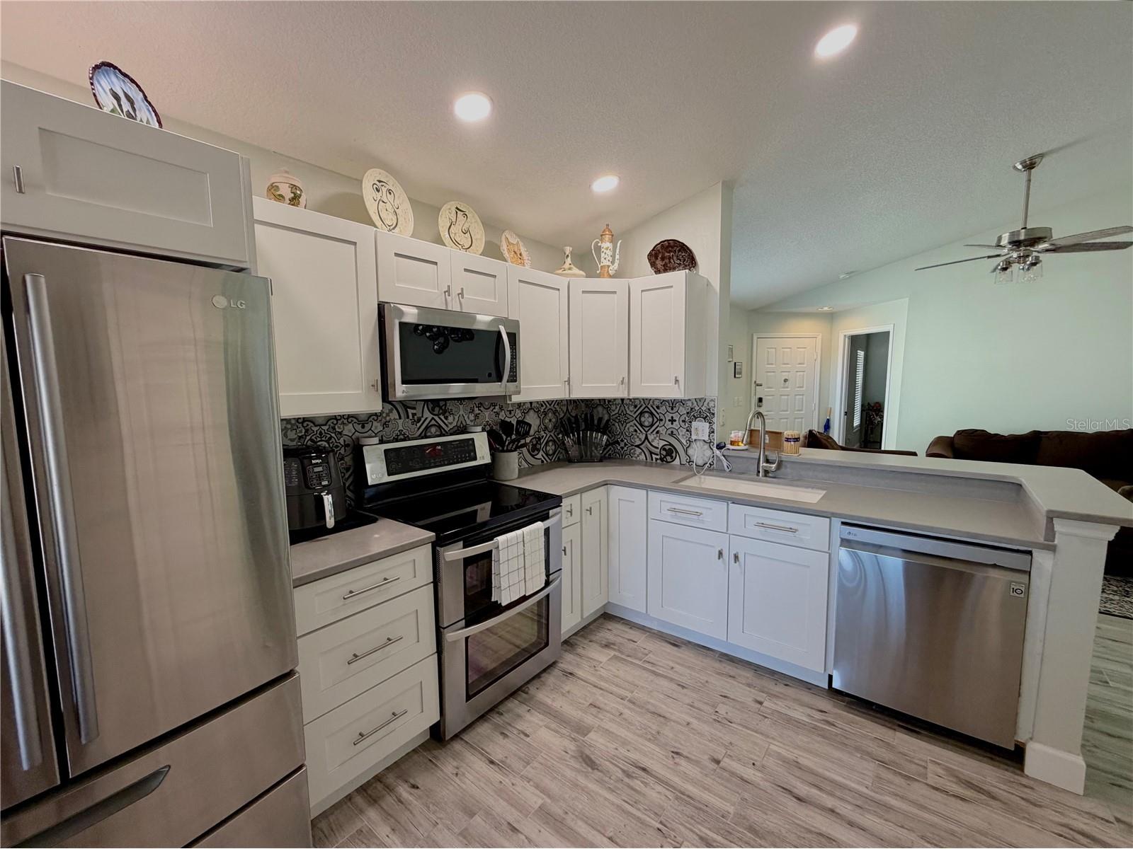 1332 Dew Bloom Road Valrico FL 33594 P4937931 image7