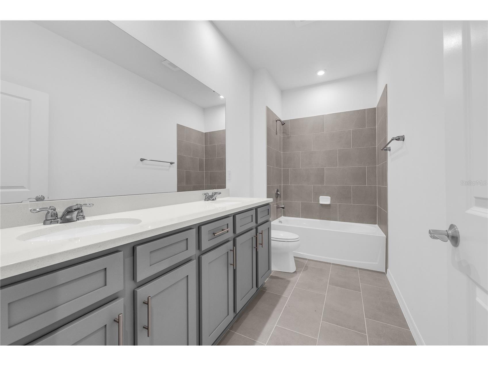 1332 Dunblane Way NE Palm Bay FL 32905 O6379930 image35