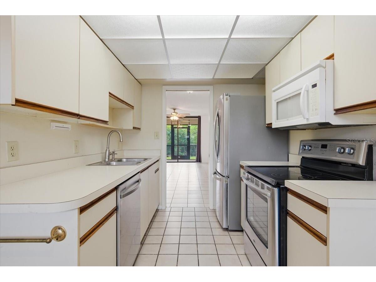 1332 Pasadena #102 South Pasadena FL 33707 TB8515864 image14