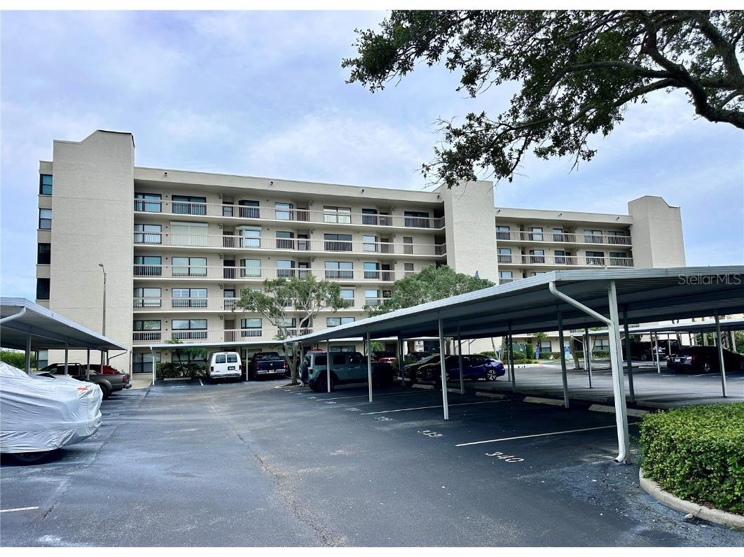 1332 Pasadena Avenue S #102 Saint Petersburg FL 33707 TB8422843 image1