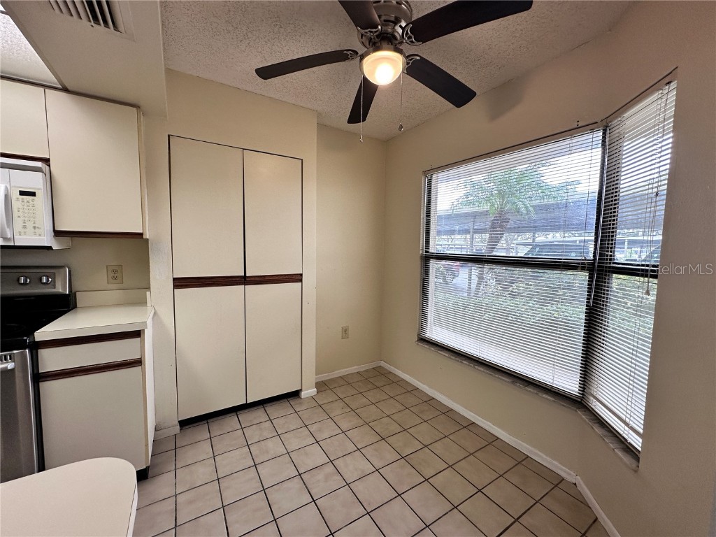 1332 Pasadena Avenue S #102 Saint Petersburg FL 33707 TB8422843 image10
