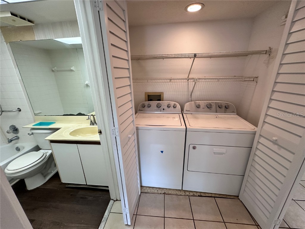 1332 Pasadena Avenue S #102 Saint Petersburg FL 33707 TB8422843 image25