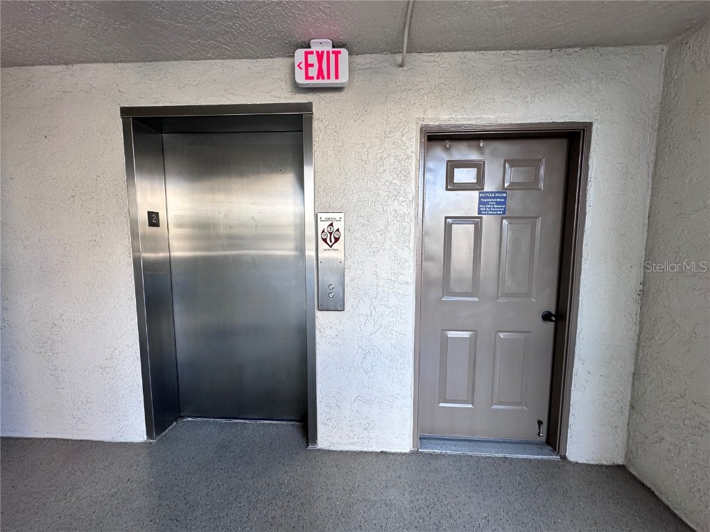 1332 Pasadena Avenue S #102 Saint Petersburg FL 33707 TB8422843 image34