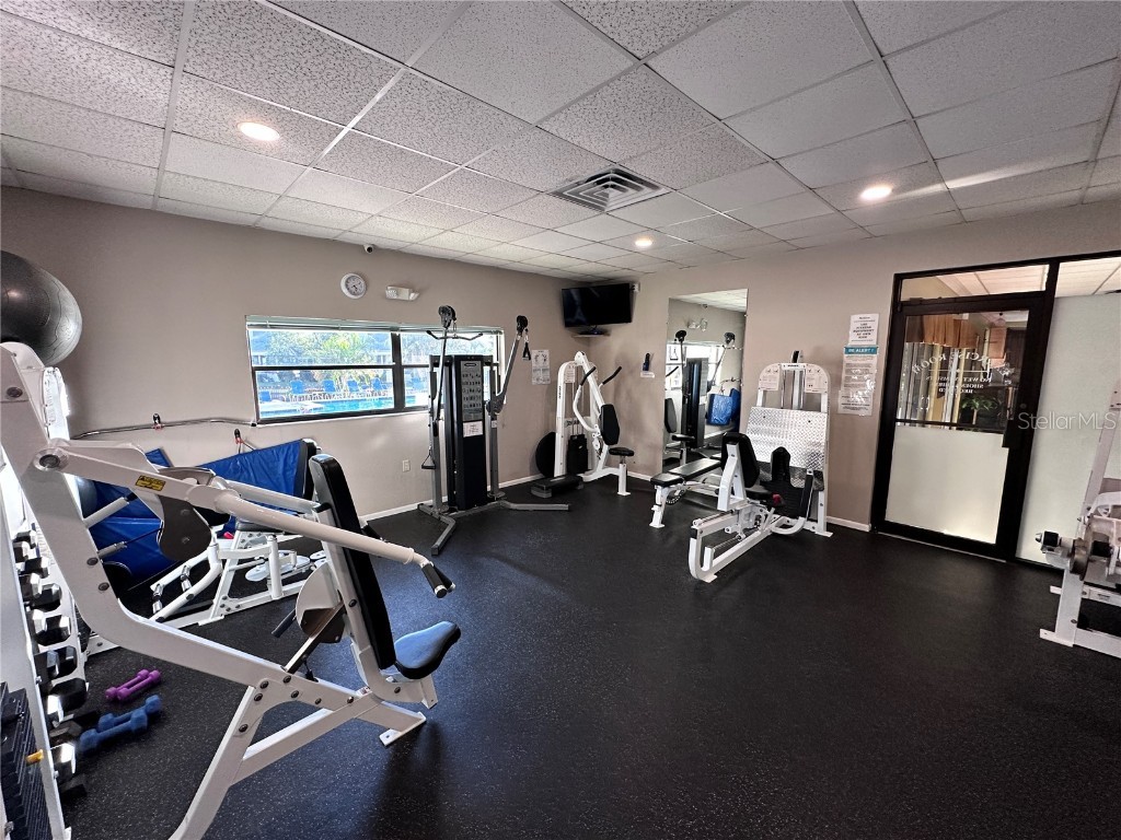 1332 Pasadena Avenue S #102 Saint Petersburg FL 33707 TB8422843 image4