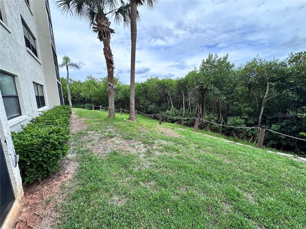 1332 Pasadena Avenue S #102 Saint Petersburg FL 33707 TB8422843 image9