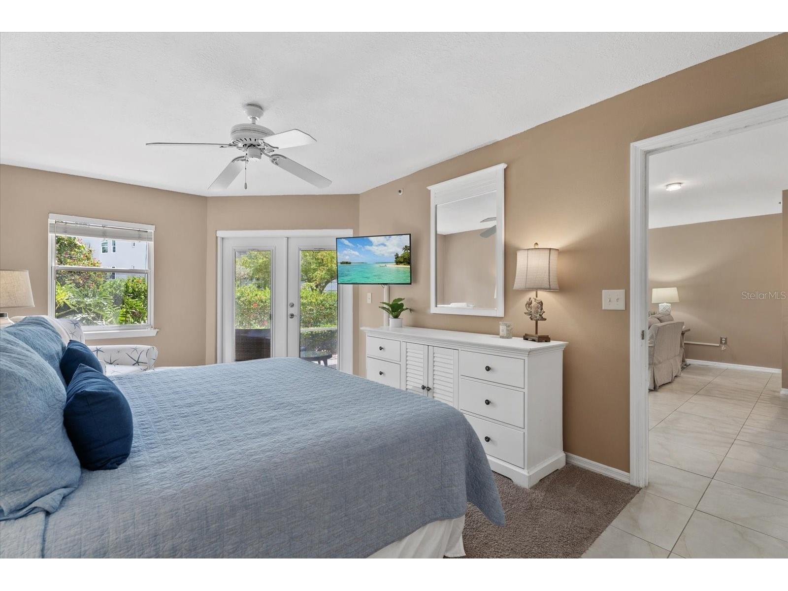 1332 Siesta Bayside Drive #1332C Sarasota FL 34242 A4689488 image28