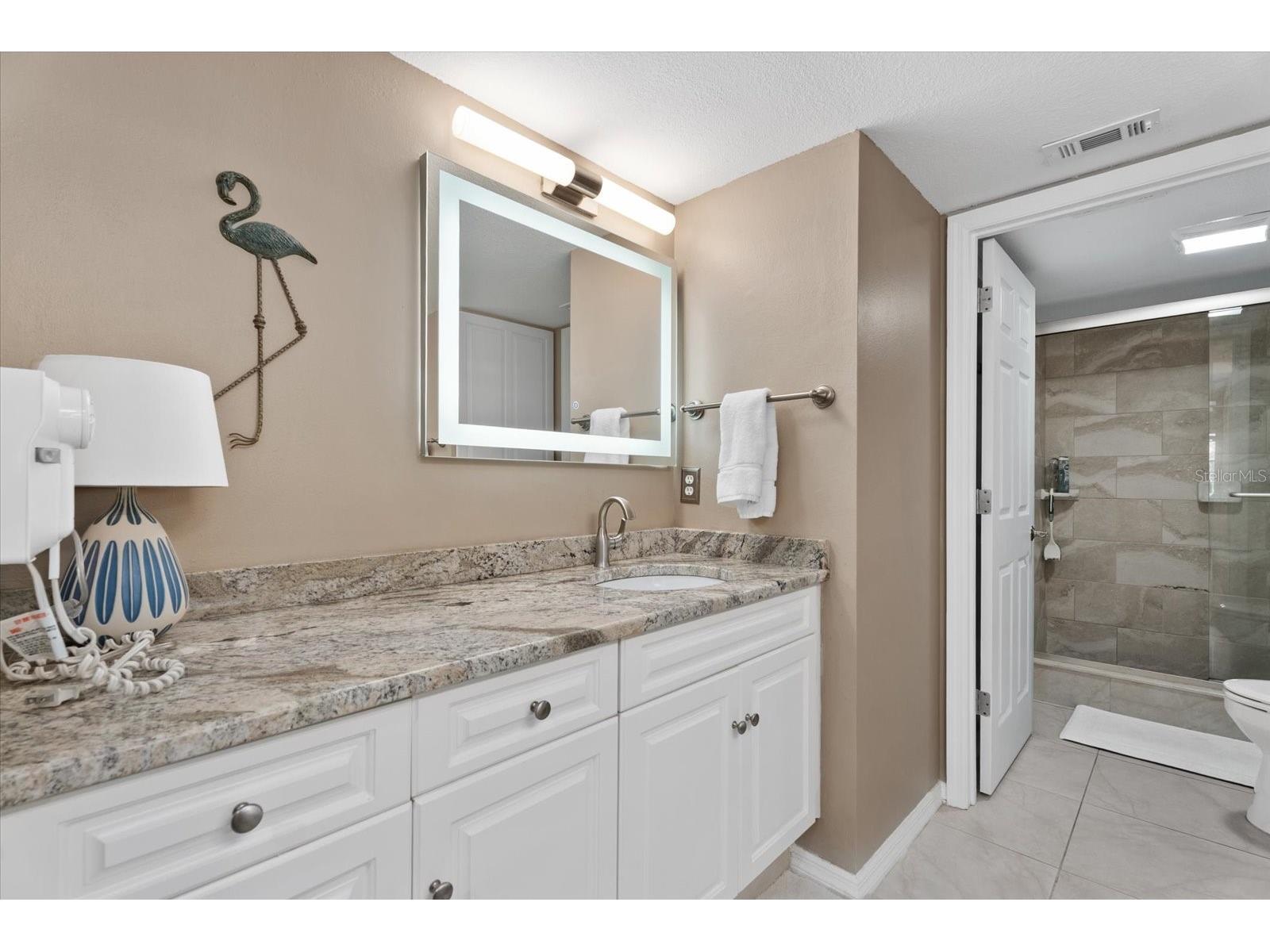 1332 Siesta Bayside Drive #1332C Sarasota FL 34242 A4689488 image31