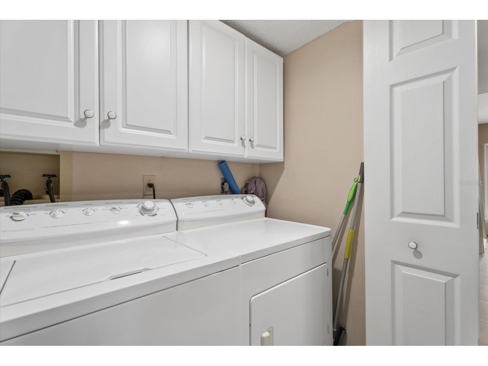 1332 Siesta Bayside Drive #1332C Sarasota FL 34242 A4689488 image38