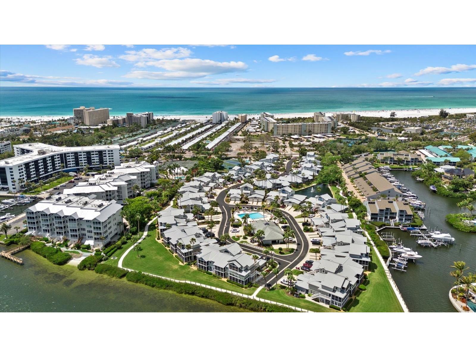 1332 Siesta Bayside Drive #1332C Sarasota FL 34242 A4689488 image41