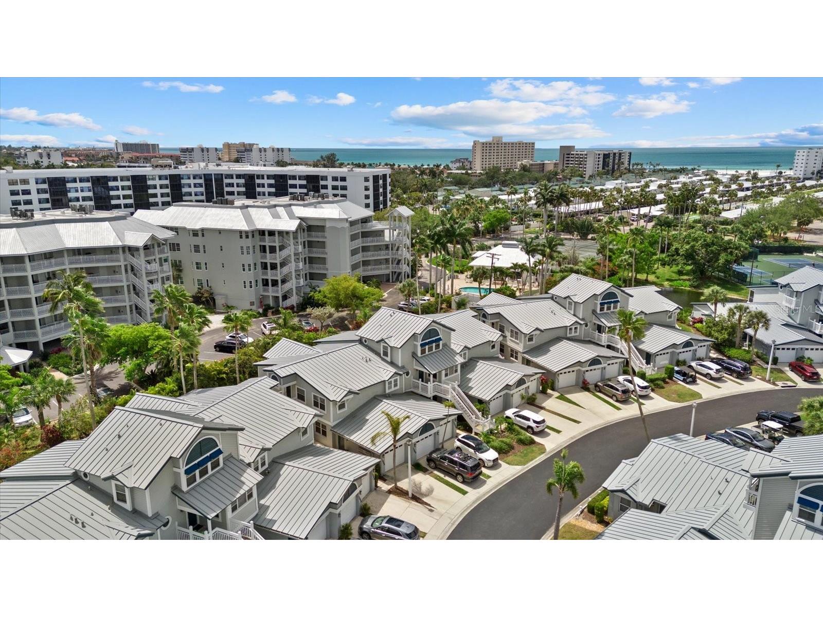 1332 Siesta Bayside Drive #1332C Sarasota FL 34242 A4689488 image45