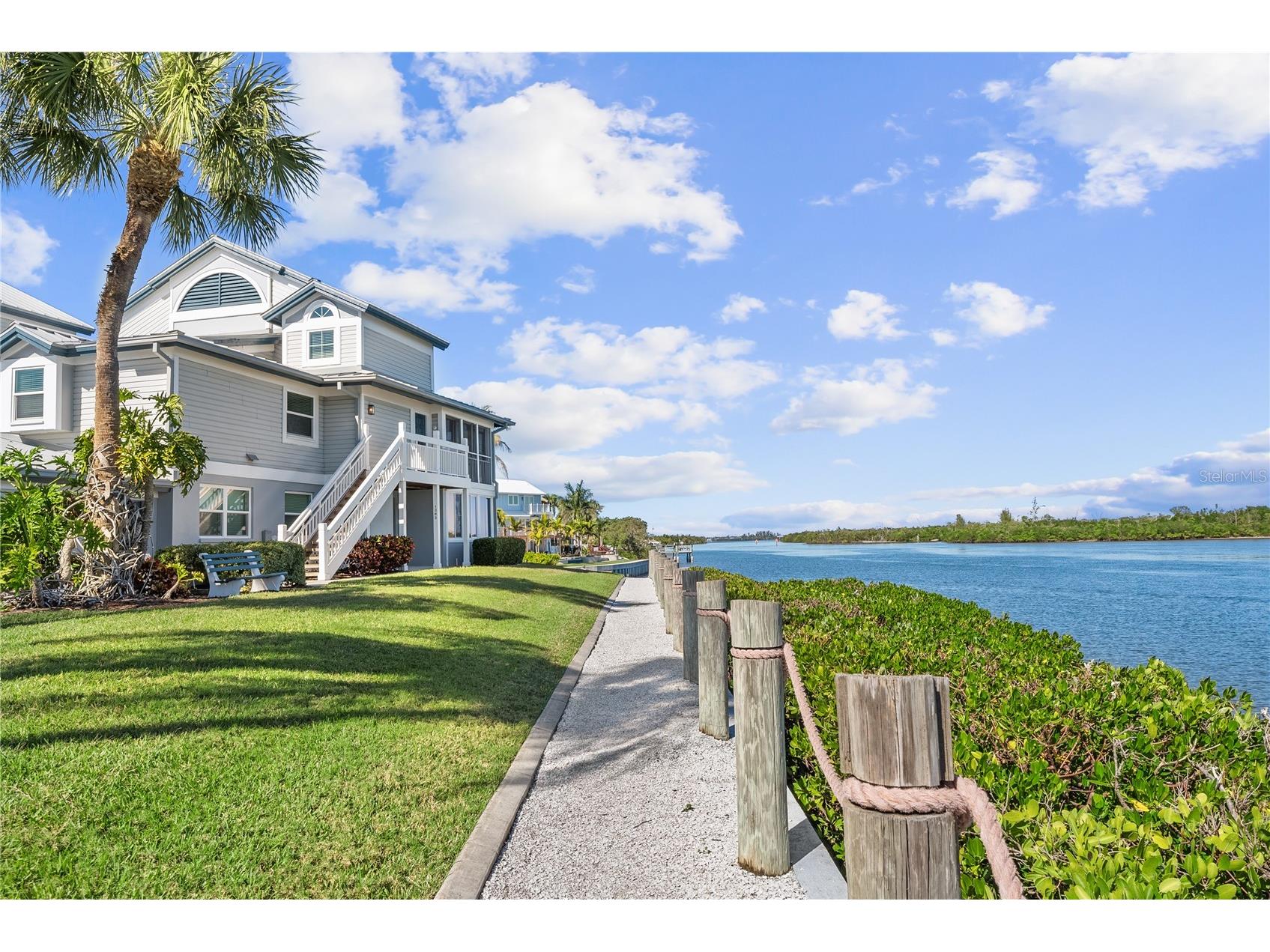 1332 Siesta Bayside Drive #1332C Sarasota FL 34242 A4689488 image58