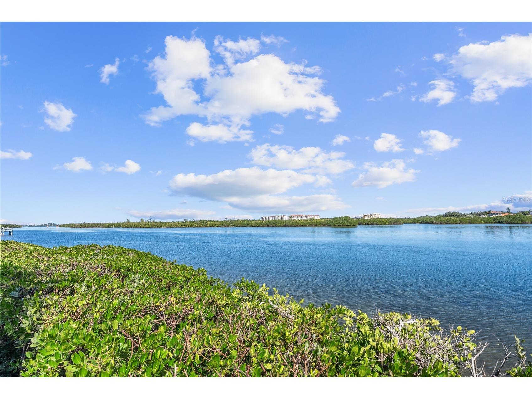 1332 Siesta Bayside Drive #1332C Sarasota FL 34242 A4689488 image59