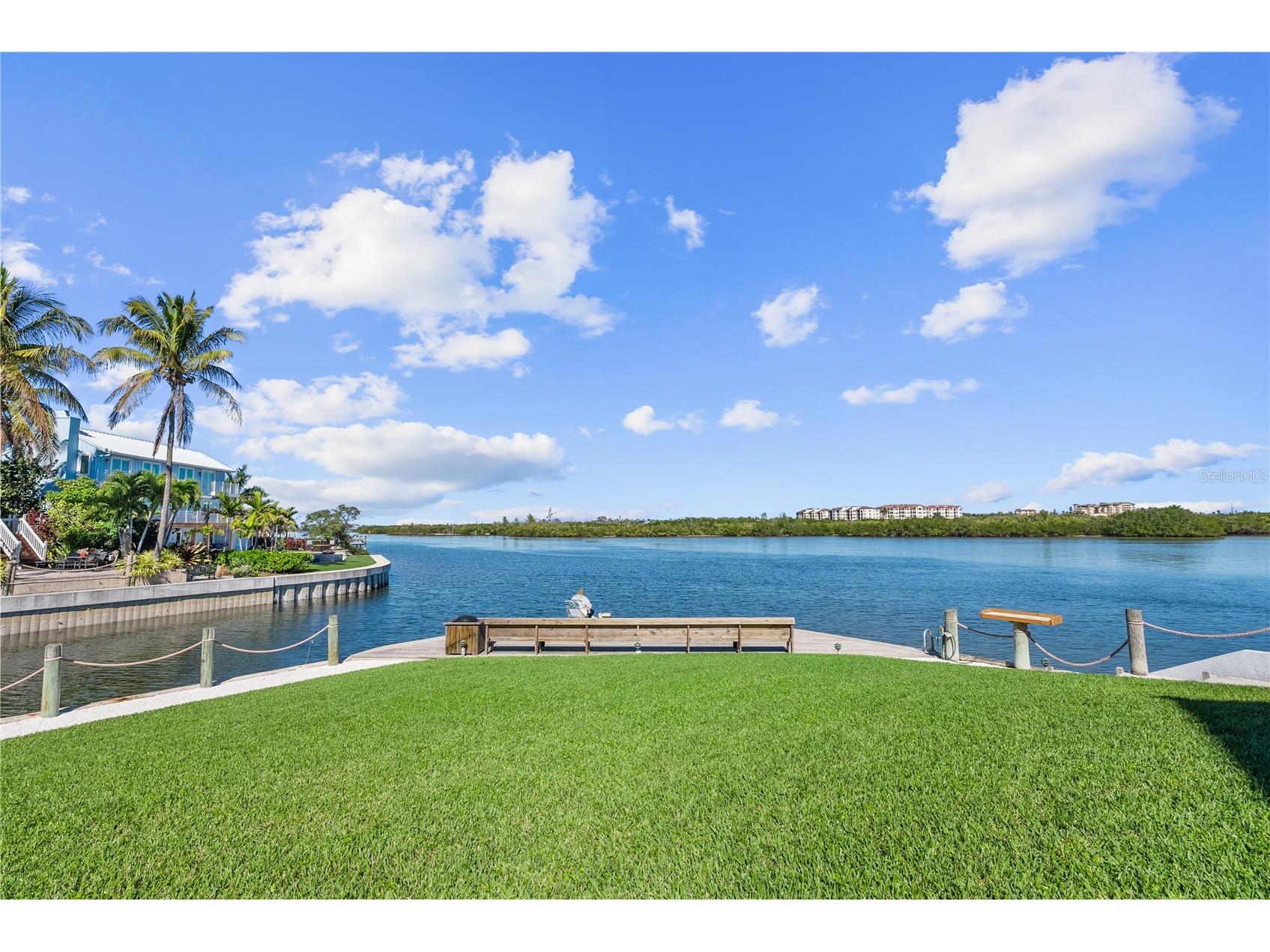 1332 Siesta Bayside Drive #1332C Sarasota FL 34242 A4689488 image60
