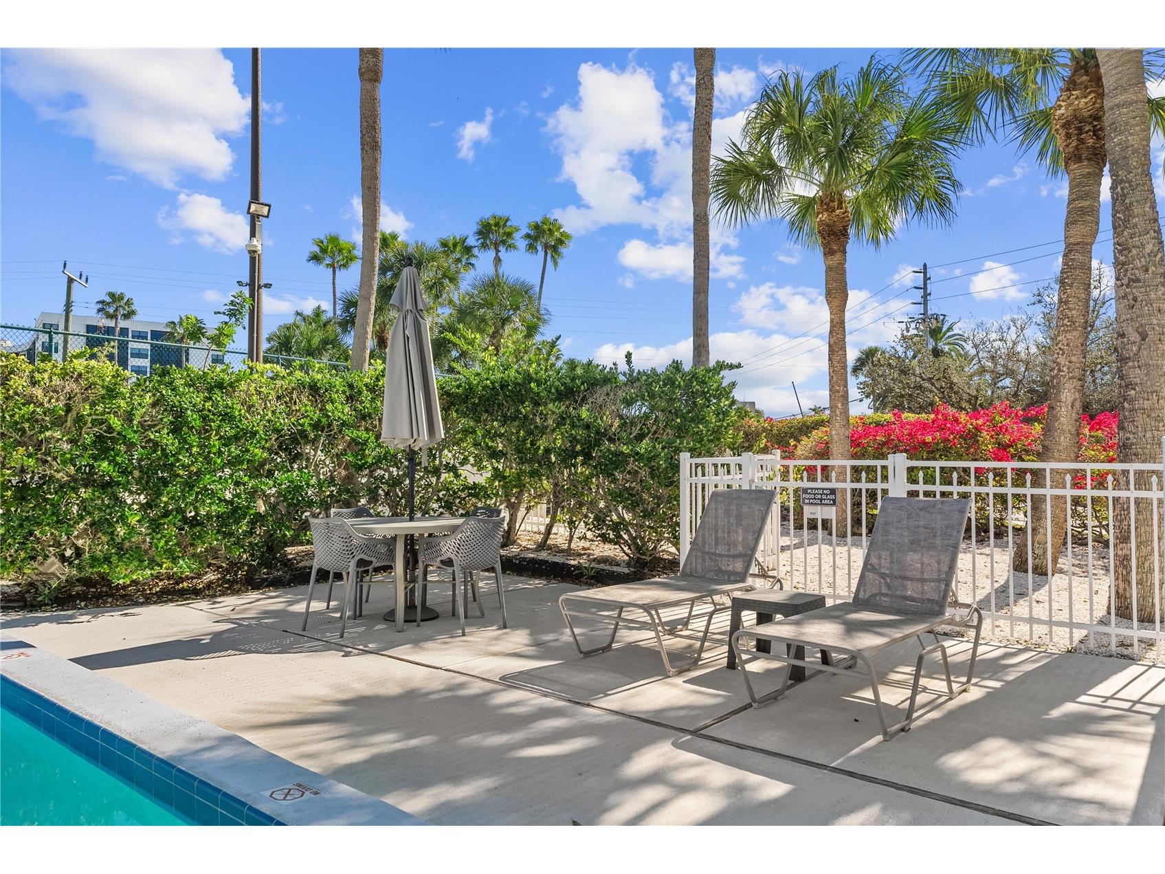 1332 Siesta Bayside Drive #1332C Sarasota FL 34242 A4689488 image70