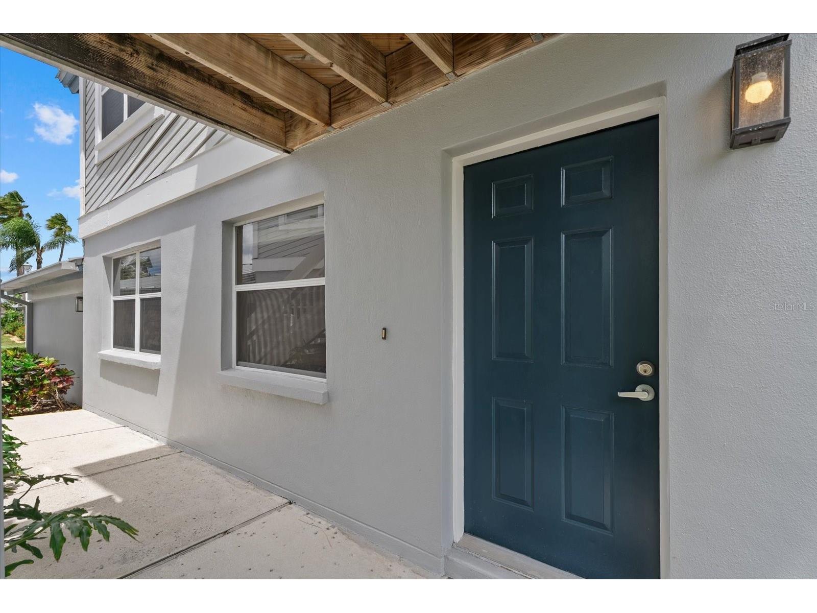 1332 Siesta Bayside Drive #1332C Sarasota FL 34242 A4689488 image8