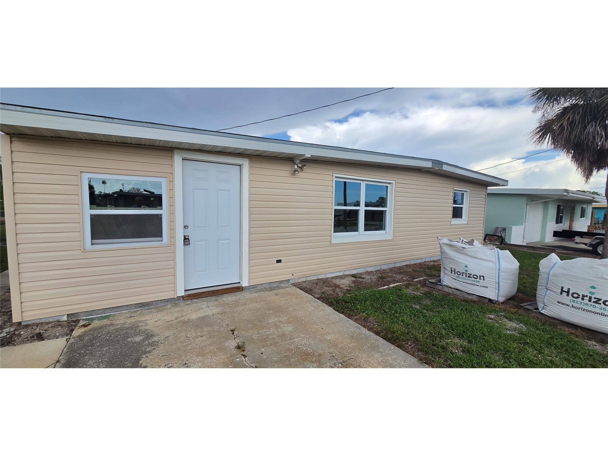 13320 Carol Drive Hudson FL 34667 W7887570 image1
