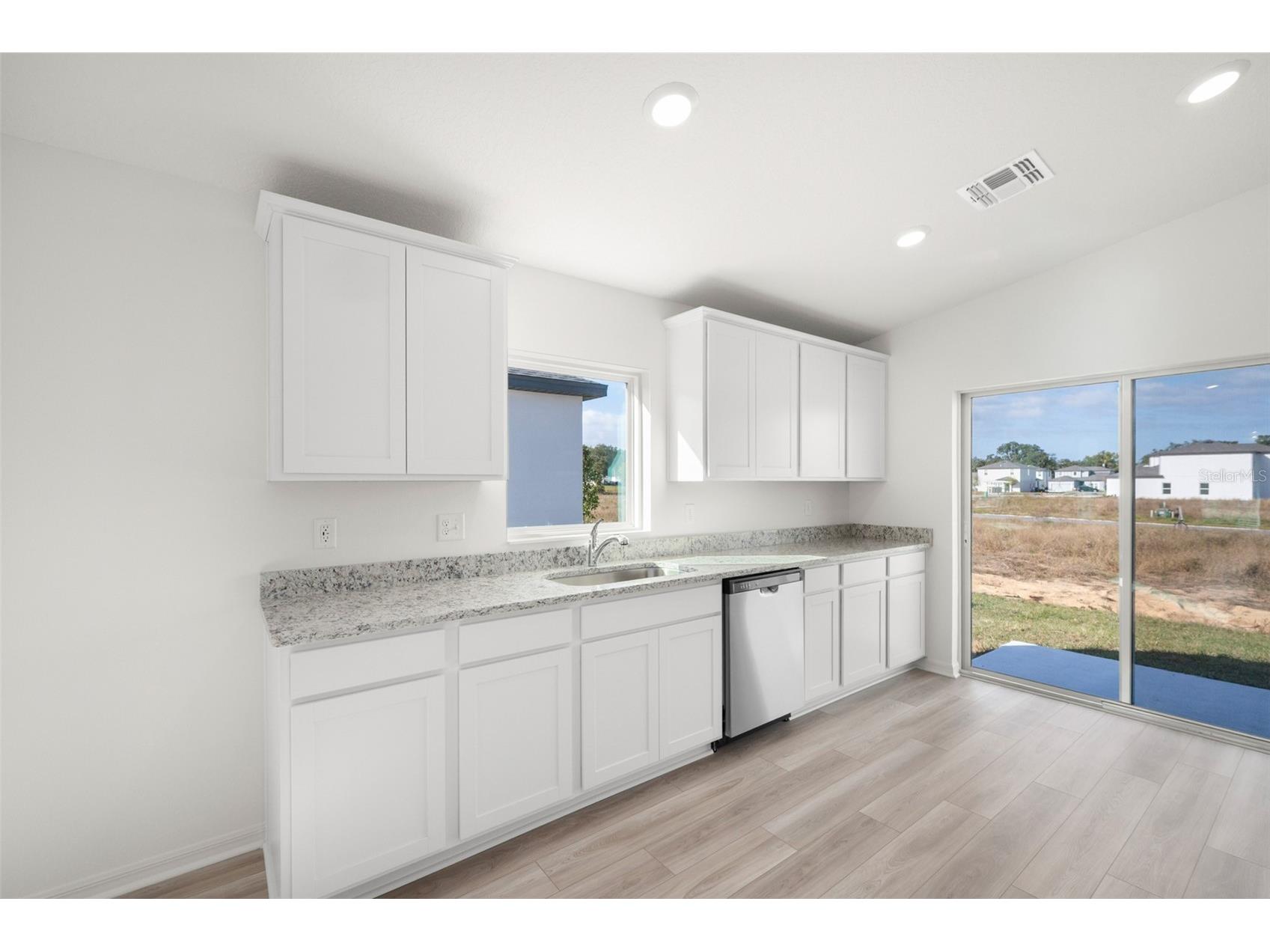 13328 Tula Loop Astatula FL 34705 TB8476187 image4