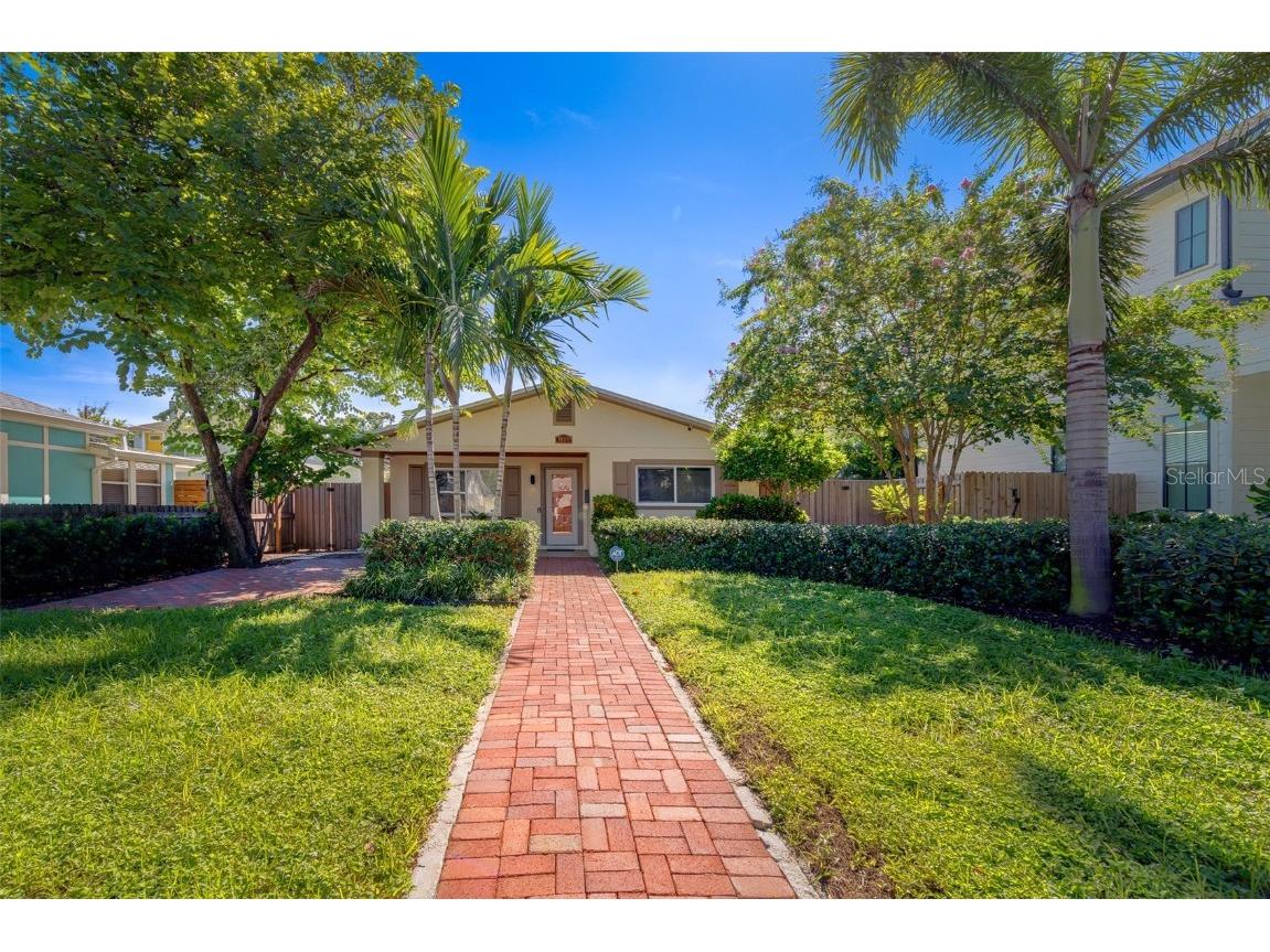 1333 14th Street N Saint Petersburg FL 33704 TB8423386 image1