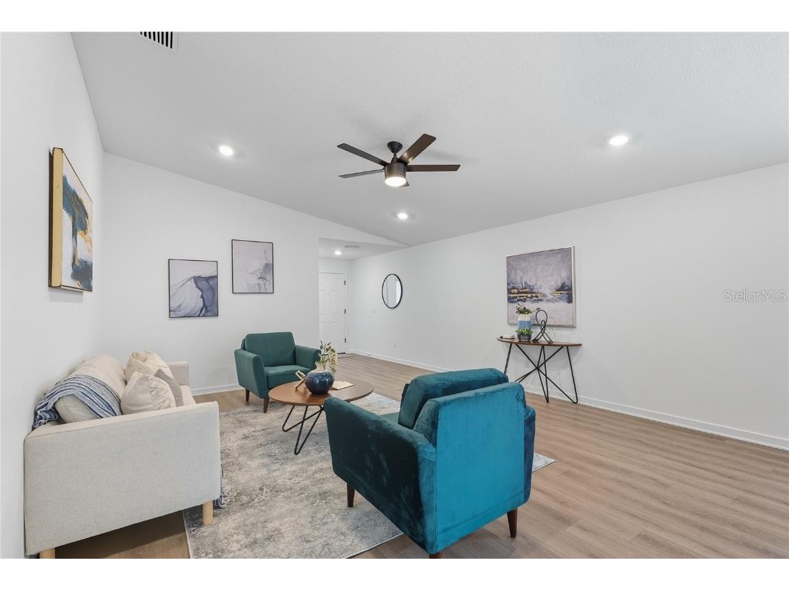 1333 Barnacle Bay Place Tampa FL 33619 TB8457210 image5