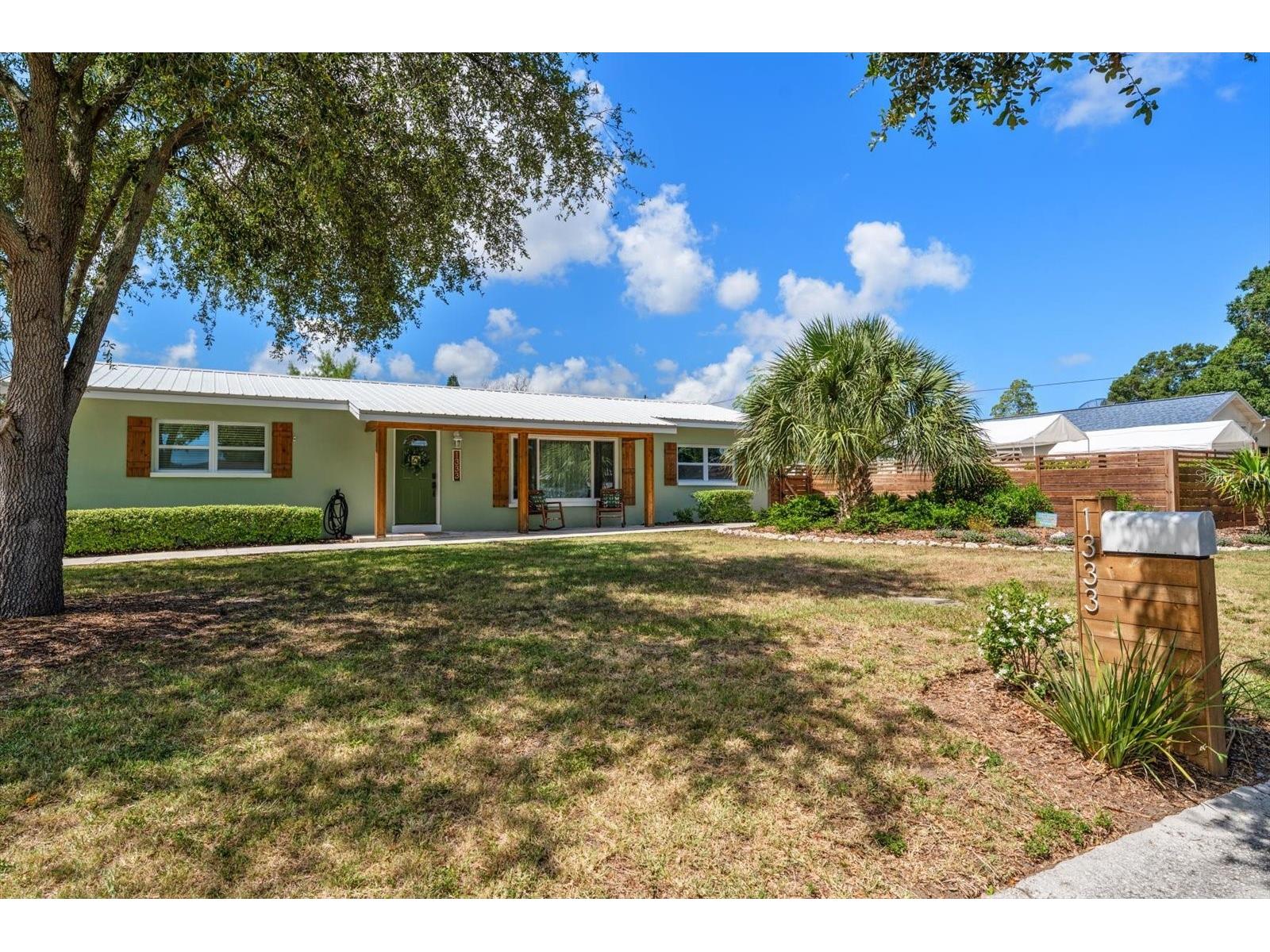 1333 Bayview Drive Clearwater FL 33756 TB8522825 image2