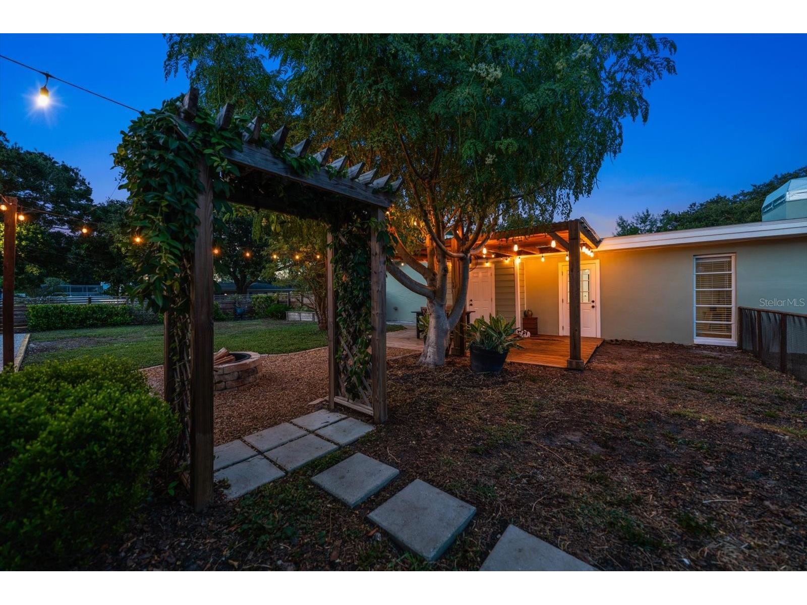 1333 Bayview Drive Clearwater FL 33756 TB8522825 image50