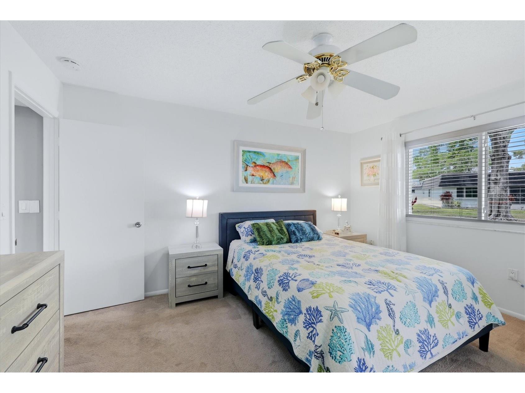 1333 Glen Oaks Drive E #135 Sarasota FL 34232 A4689392 image17