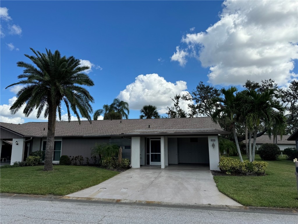 1333 Grand Boulevard #1004 Sarasota FL 34232 A4628875 image1
