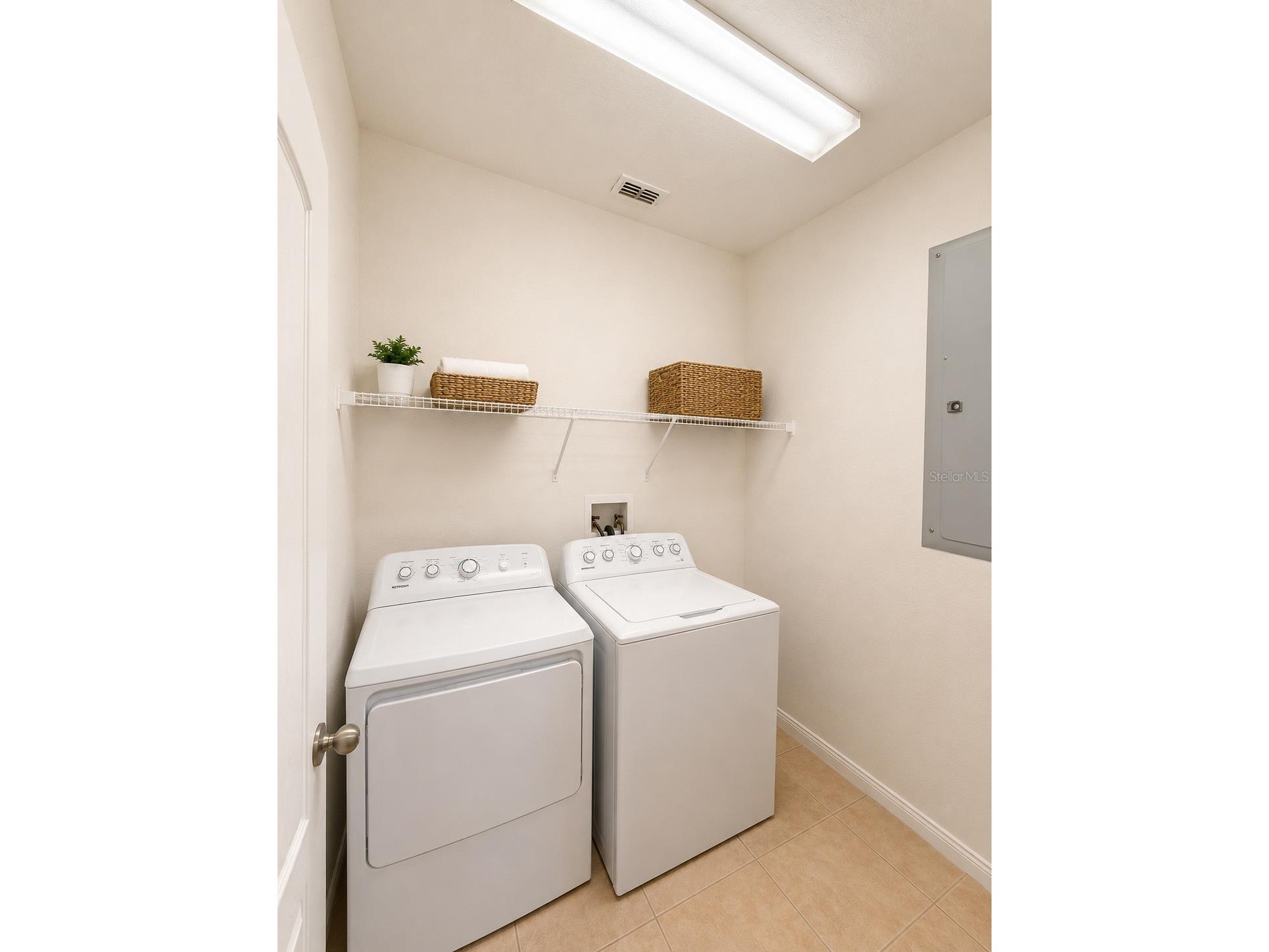 1333 Kellogg Drive Tavares FL 32778 S5150417 image13