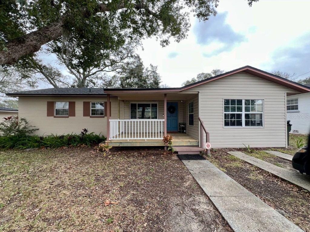 1333 Lakeview Drive Clermont FL 34711 G5077941 image1