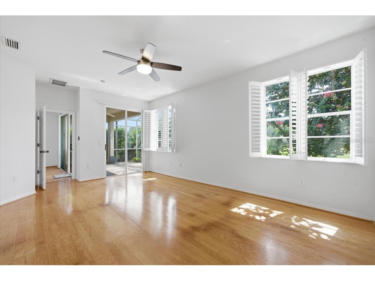 1333 Lindenwood Drive Tarpon Springs FL 34688 TB8526538 image38