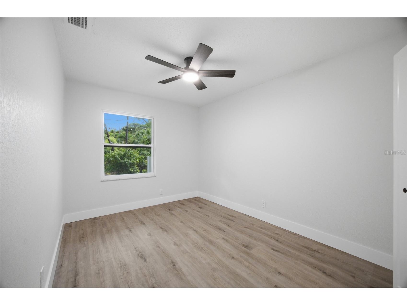 1333 Overlea Street Clearwater FL 33755 TB8524713 image14